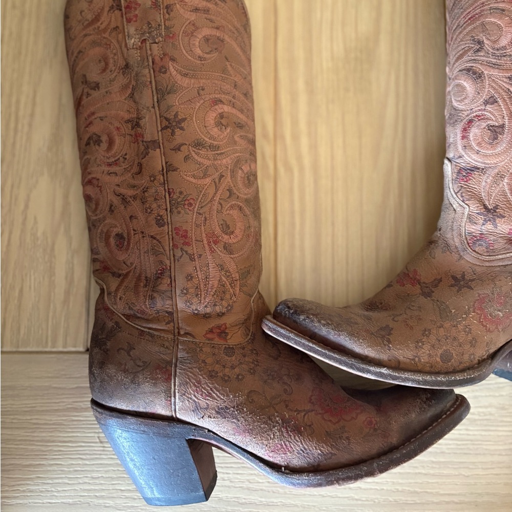 Lucchese Brown Leather Floral Embossed Heeled Cowboy Boots - Picture 2 of 7